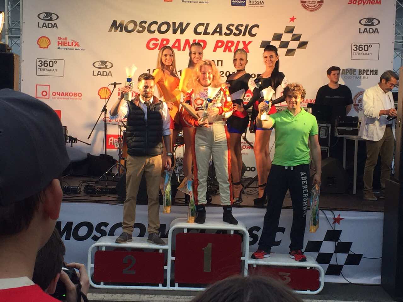 Наталья Гольцова стала победителем 1 этапа Кубка MCGP гонок на ретроавтомобилях